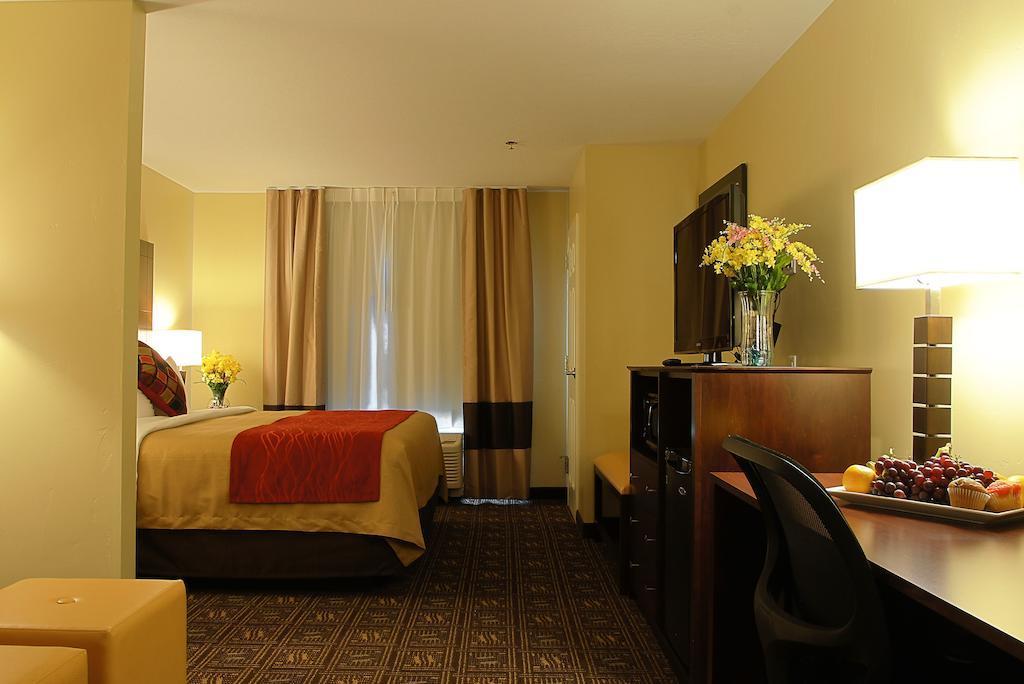 Comfort Inn & Suites Tooele-Salt Lake City Екстер'єр фото